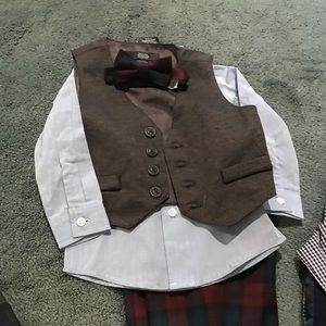 Four-piece infant suit